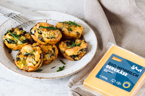 Recept: Mini sajtos-spenótos omlett